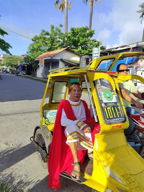 Nang Dahil sa Tricycle ni Manong ay May Makakaahon sa .